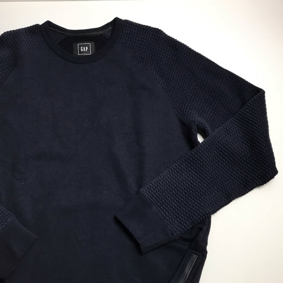 GAP | Navy Long Sleeve Knit Cozy Pullover | Large - Picture 2 of 8